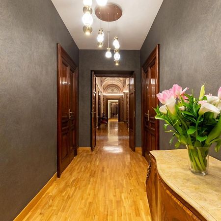 ホテル Residenza Pierret ローマ エクステリア 写真