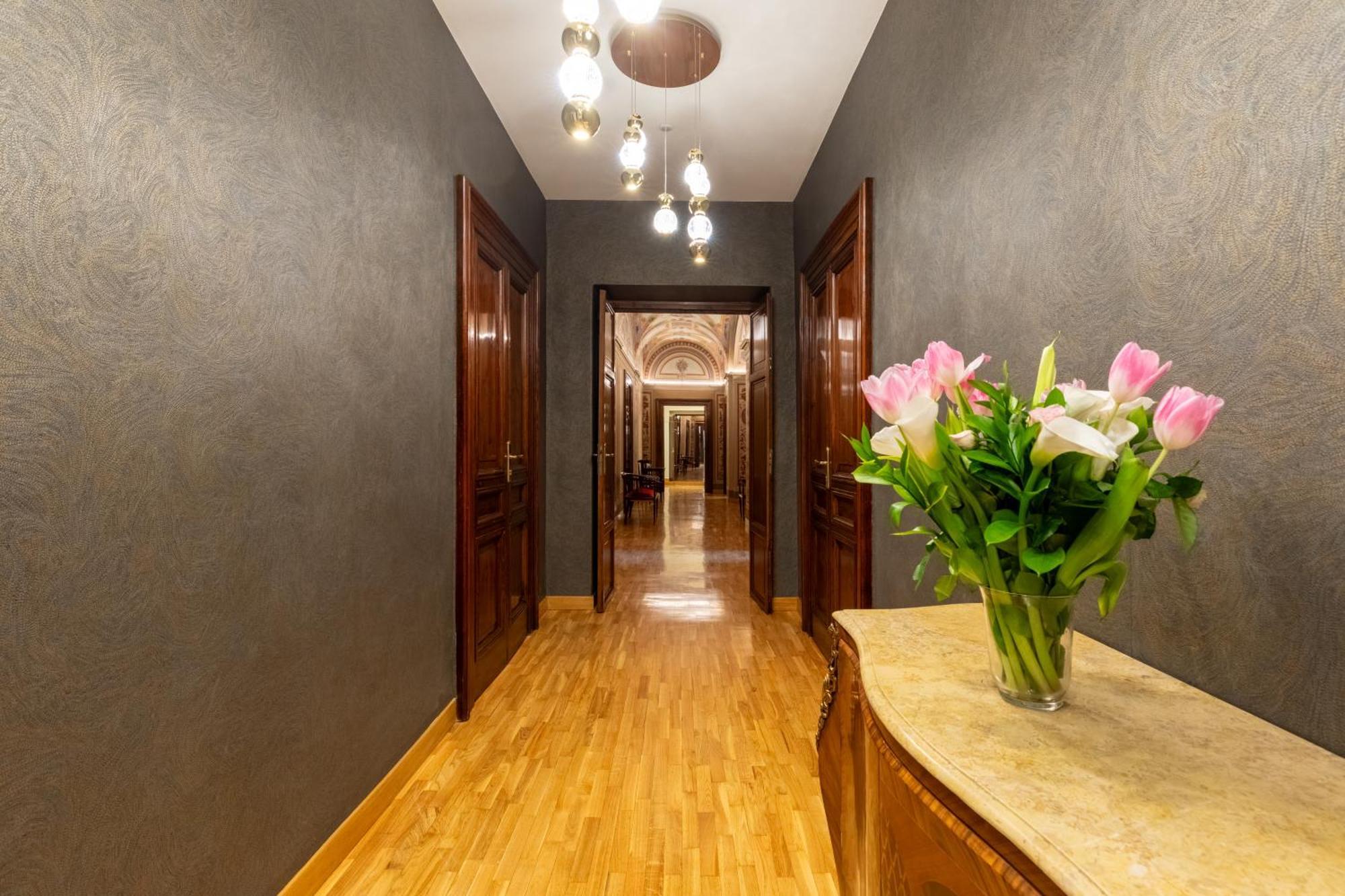 ホテル Residenza Pierret ローマ エクステリア 写真