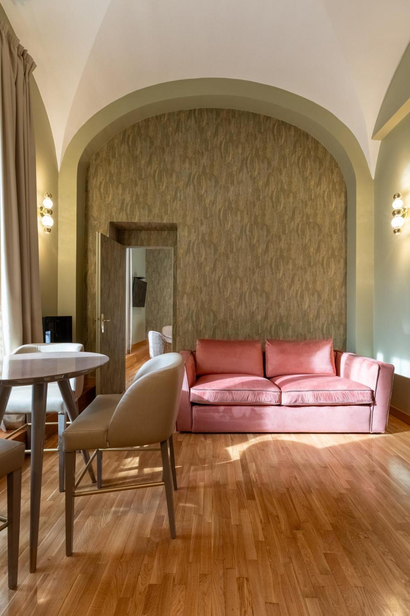 ホテル Residenza Pierret ローマ エクステリア 写真